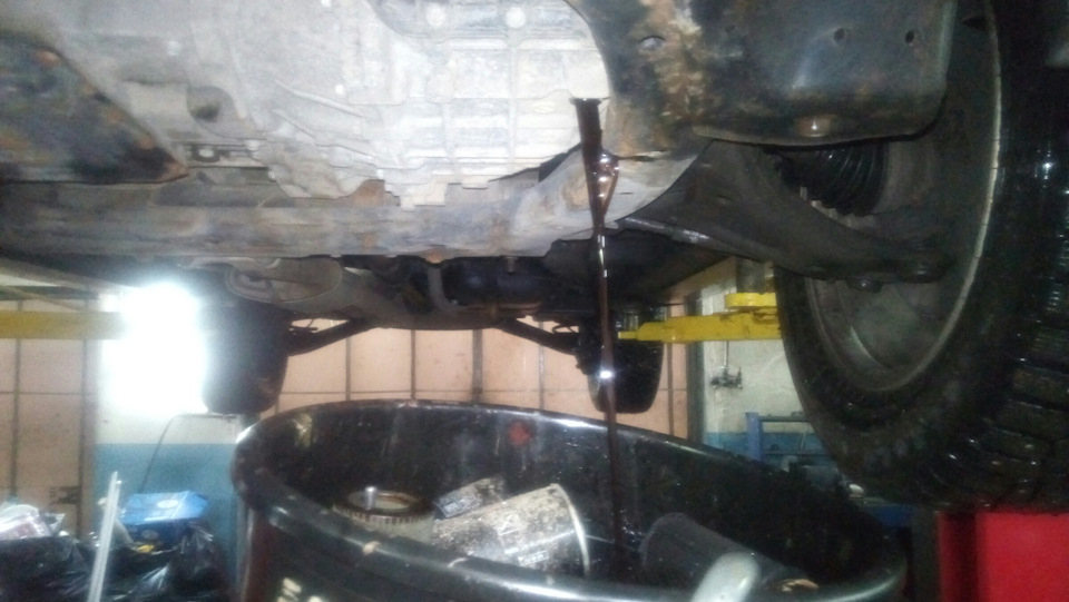 Слить масло коробки передач на Hyundai Santa Fe CM 2006-2012