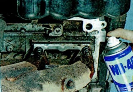 воспользуйтесь специальным составом для удаления ржавчины WD-40 Шкода Октавия