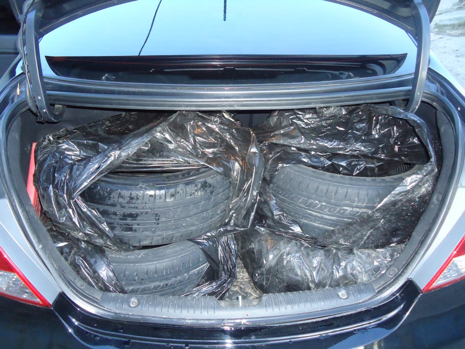 Вместимость багажника седан Hyundai Solaris 2010-2016