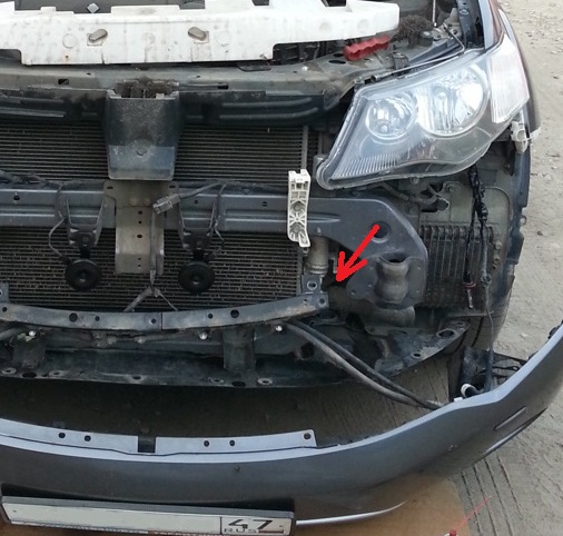 Соединение отводящего шланга с радиатором двигателя 6B31 Mitsubishi Outlander XL