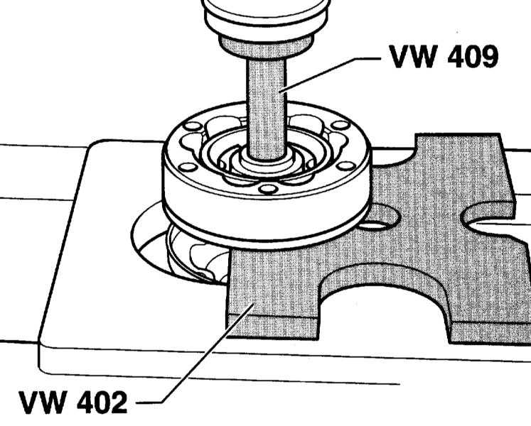 Спрессовка шарнира с вала Audi A4 2