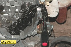 Зафиксируйте цепь в натянутом состоянии ГАЗ 31105 Волга