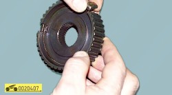 Снятие сухарей со ступицы ГАЗ 31105 Волга