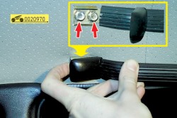 Снятие поручня ГАЗ 31105 Волга