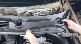 Решетка короба воздухозаборника Nissan Qashqai