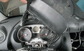 Кожух рулевой колонки Nissan Qashqai