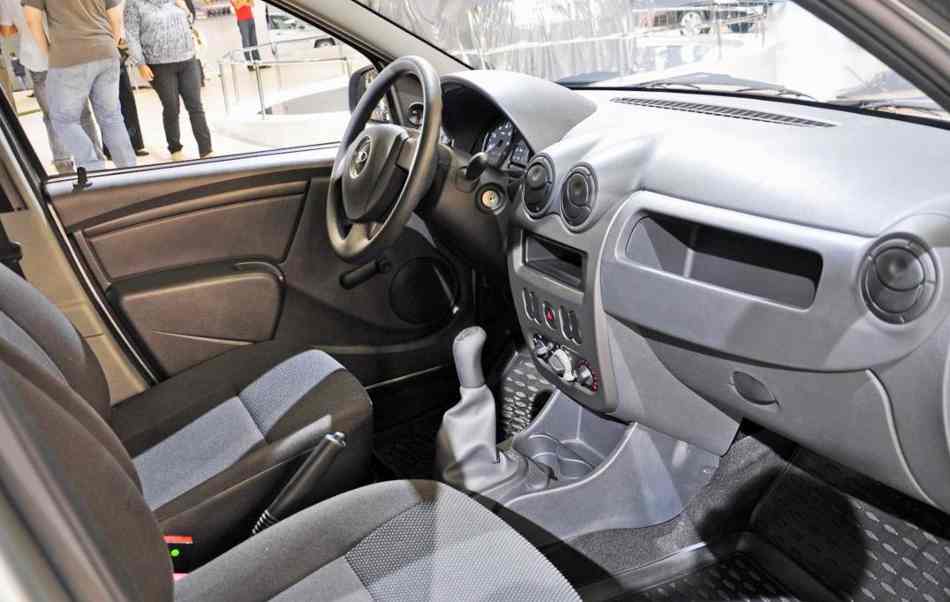 проверка салона автомобиля