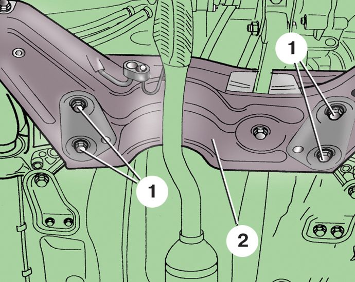 Схема отверачивания болтов крепления рулевого механизма к балке передней подвески автомобиля Skoda Fabia I