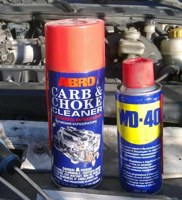 Очиститель карбюратора Abro и аэрозольная смазка WD-40 для очистки регулятора холостого хода и канала дроссельного узла Daewoo Nexia N150