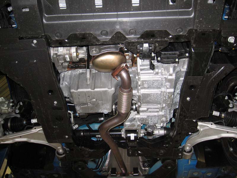 Снять защиту картера двигателя на автомобиле Chevrolet Cruze J300 2008-2016