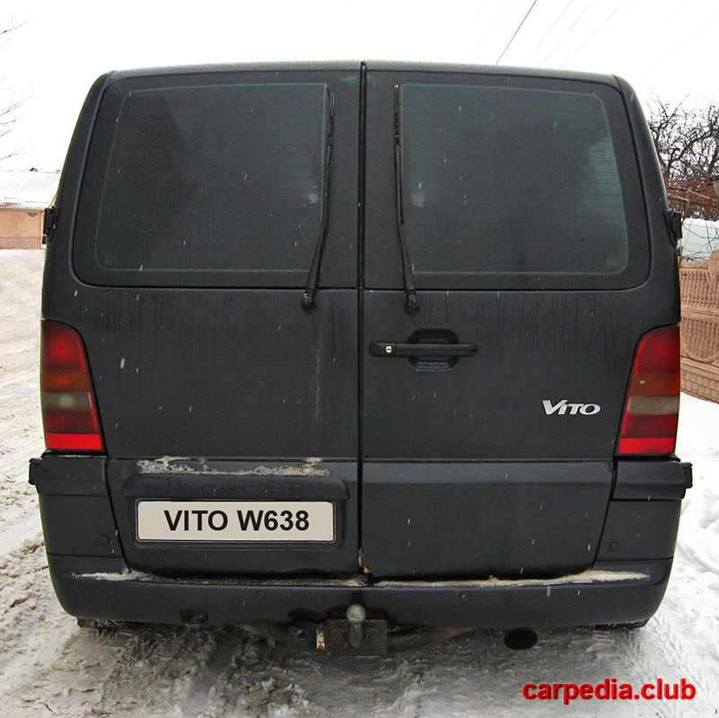 Лампа противотуманного габаритного огня Mercedes-Benz Vito I W638