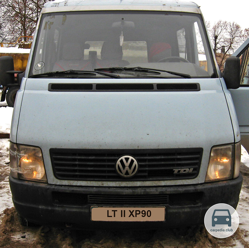 Включенные лампы стояночных огней Volkswagen LT II