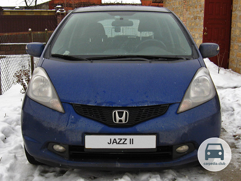 Передние блок-фары автомобиля Honda Jazz II