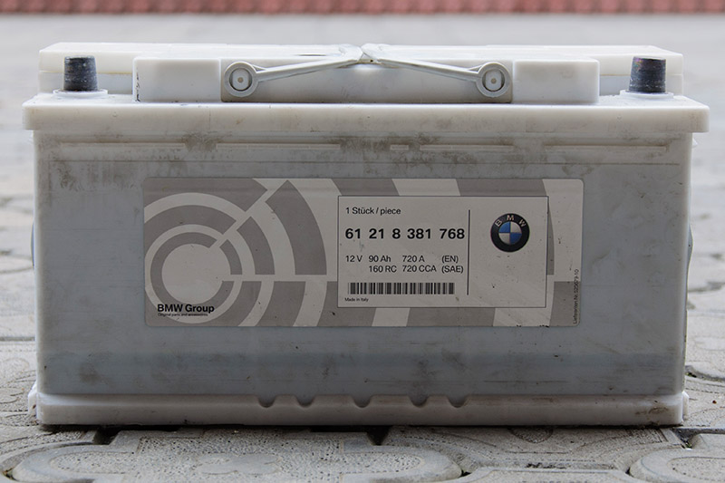 Аккумулятор БМВ Х5 61218381768 BMW X5 I E53 1999 - 2006