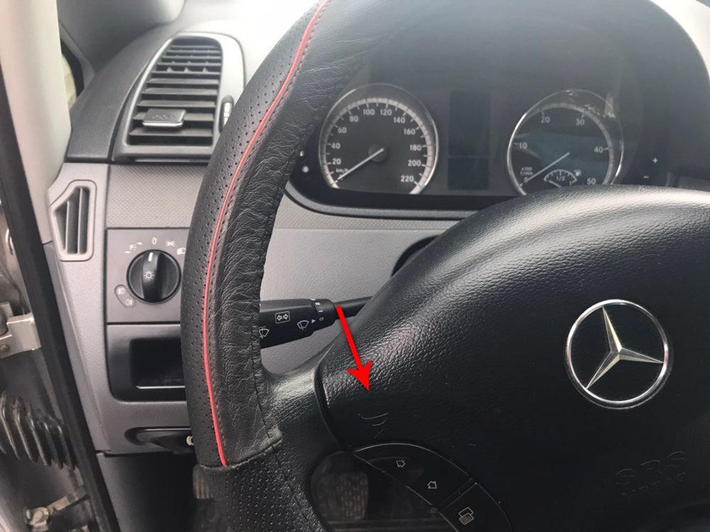 Звуковой сигнал на автомобиле Mercedes-Benz Vito W639