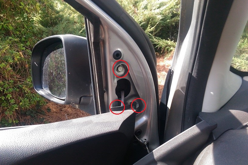 Снятие наружного зеркала Nissan Note 2004 - 2012