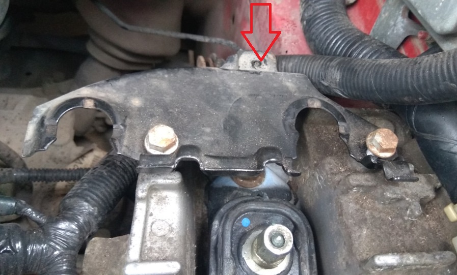 Замена левой опоры двигателя Nissan Note 2004 - 2012