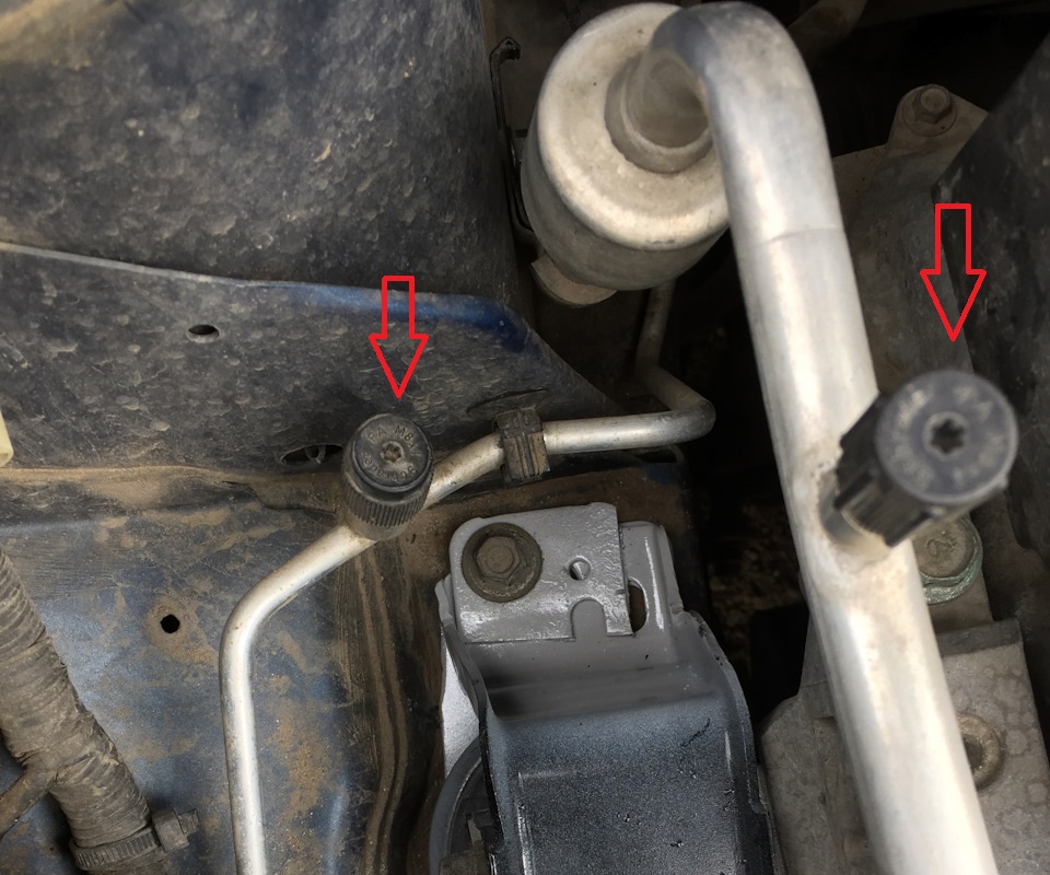 Удаление хладагента из системы кондиционирования Nissan Note 2004 - 2012