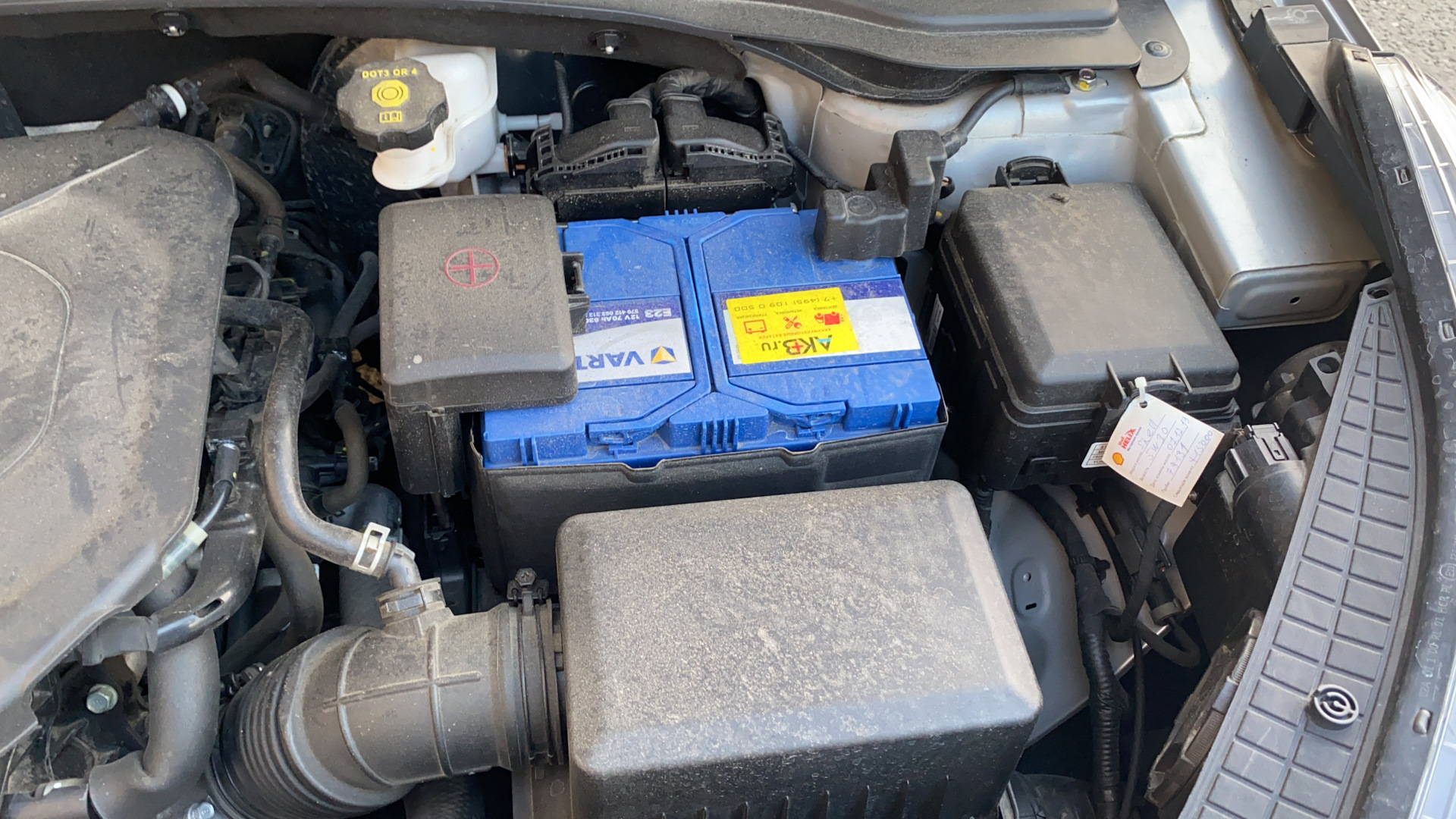 Зарядка аккумуляторной батареи Hyundai Creta
