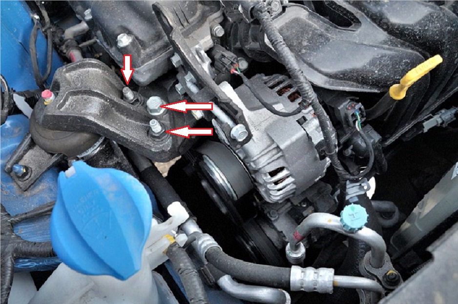 Замена правой опоры (подушки) двигателя Hyundai Creta