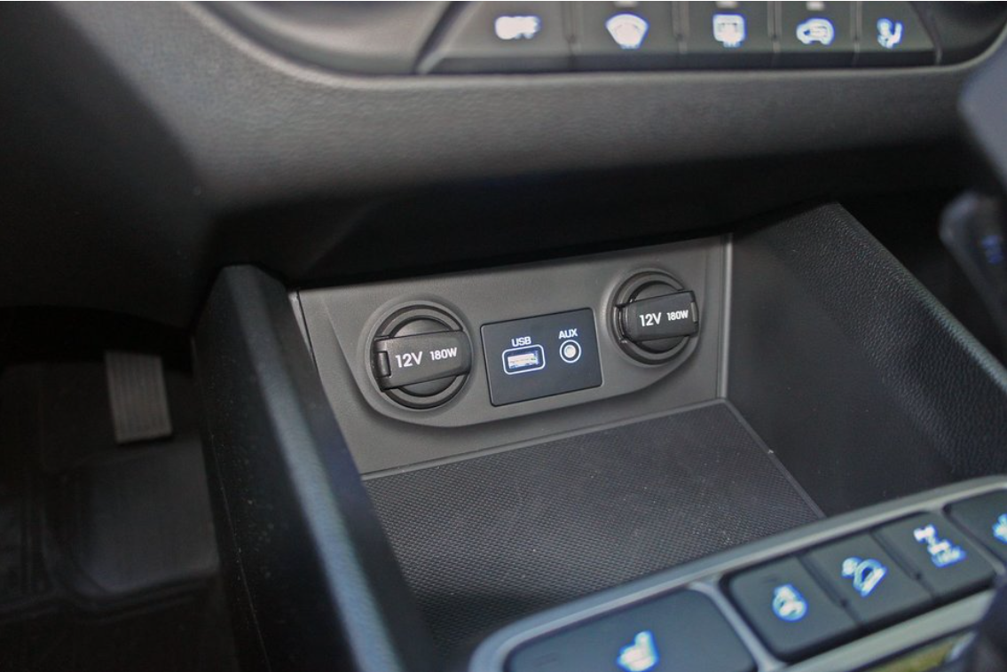 Снятие блока USB/AUX Hyundai Creta