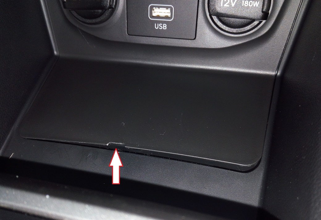 Снятие блока USB/AUX Hyundai Creta