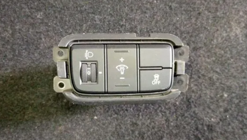 Снятие блока кнопок корректора фар Hyundai Creta