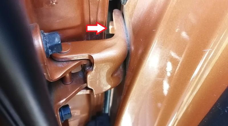 Регулировка передней двери Hyundai Creta