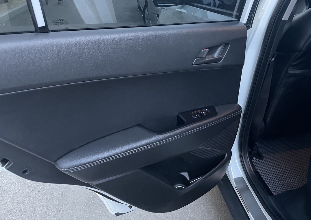 Замена стеклоподъемника задней двери Hyundai Creta