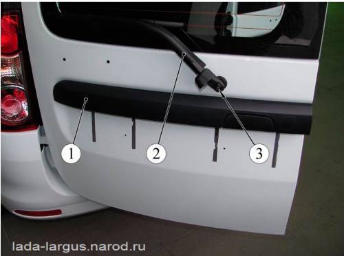 Крепление рычага стеклоочистителя Lada Largus