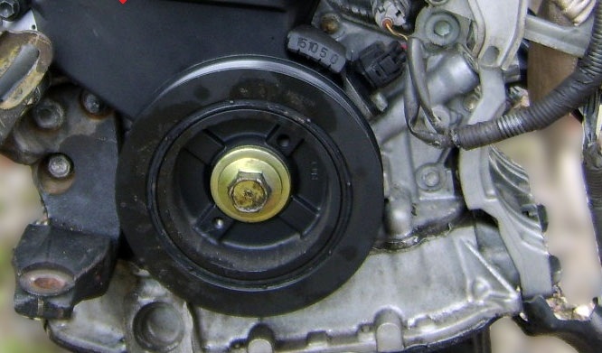 Болт коленвала Toyota Camry 