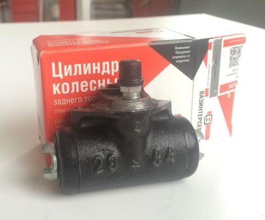 Новый тормозной цилиндр Lada Kalina